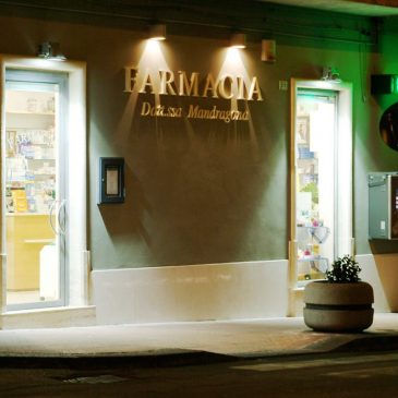 Arredi Farmacie – Dott.ssa Mandragona