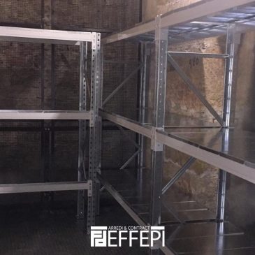 Fornitura e montaggio scaffalature per grossi carichi